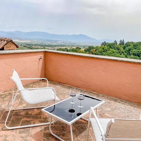 Apartment In With Pool & Parking Near Rome *